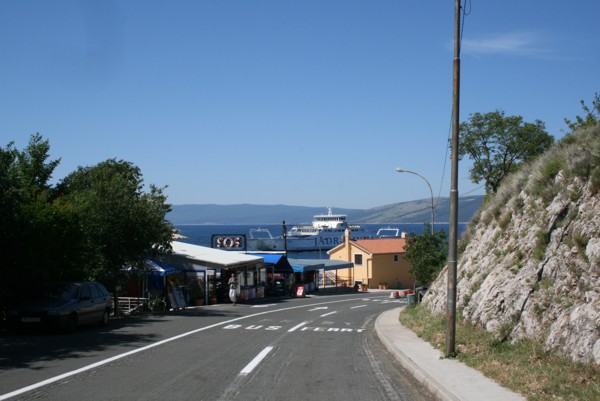 Der Hafen von Porozina