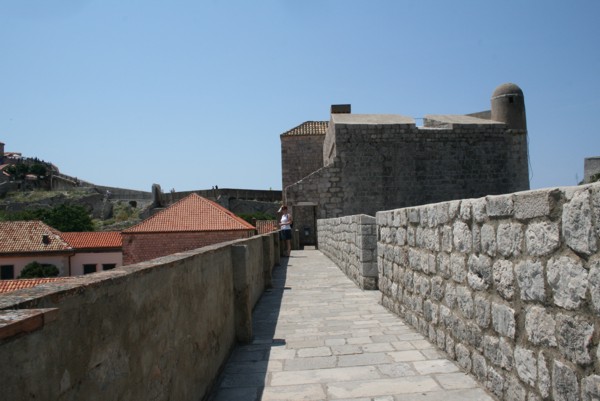 Auf der Stadtmauer von Dubrovnik